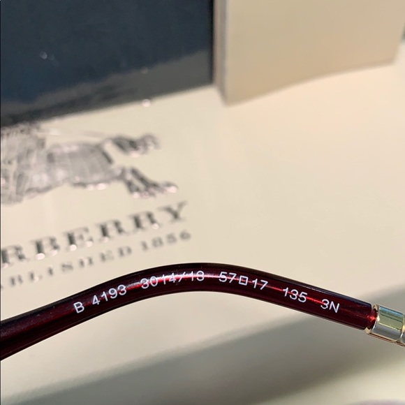Authentic Burberry Sunglasses - Picture 3 of 5